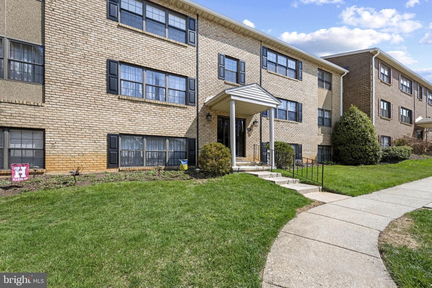 8 Choate Court #8f photo 2