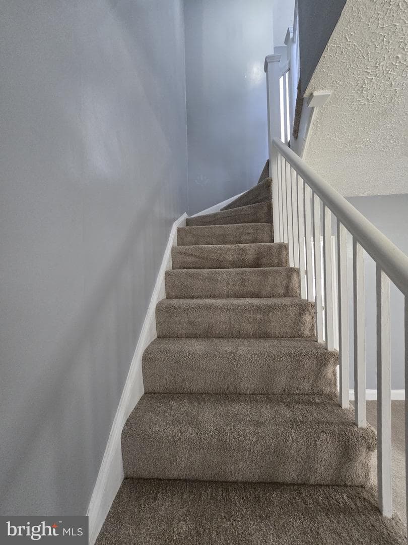 6105 Frederick Road photo 10