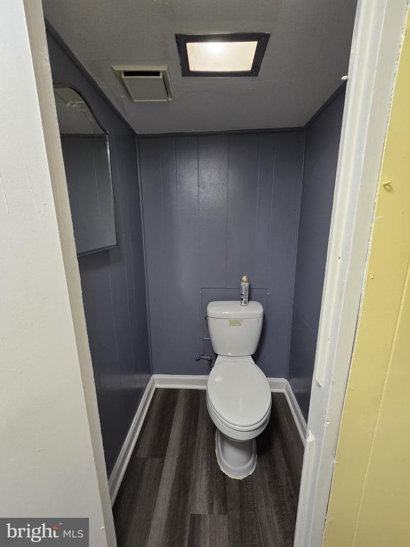 6105 Frederick Road photo 32