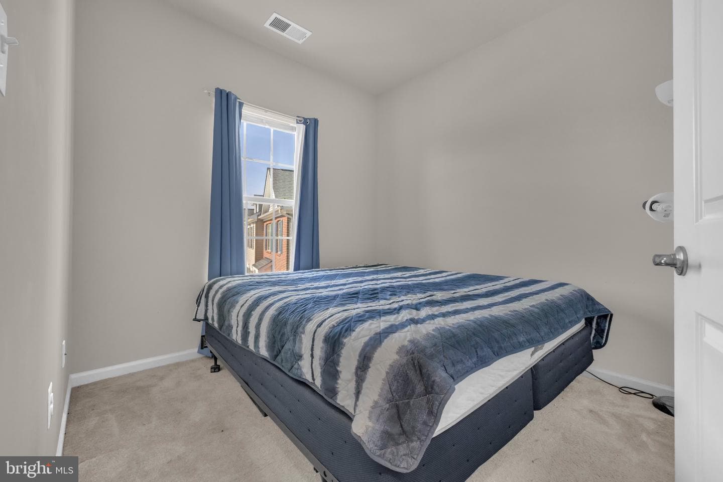 9424 Adelaide Lane photo 23