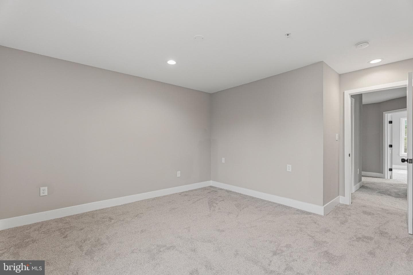 4100 Taylor Avenue photo 48