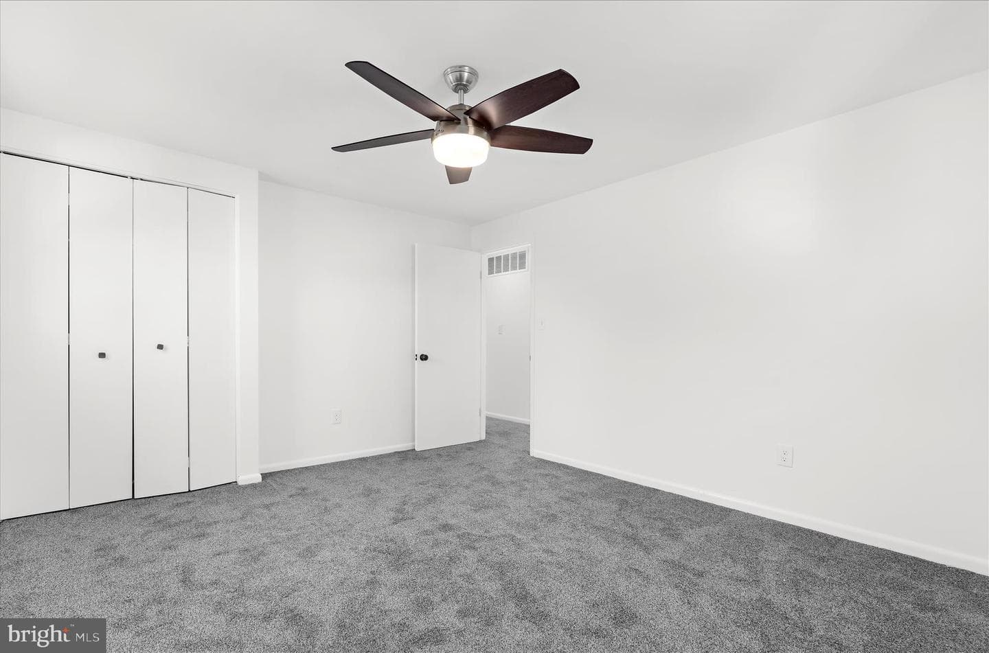 5114 Shelbourne photo 14