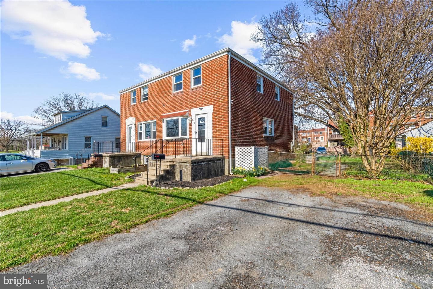 5114 Shelbourne photo 3