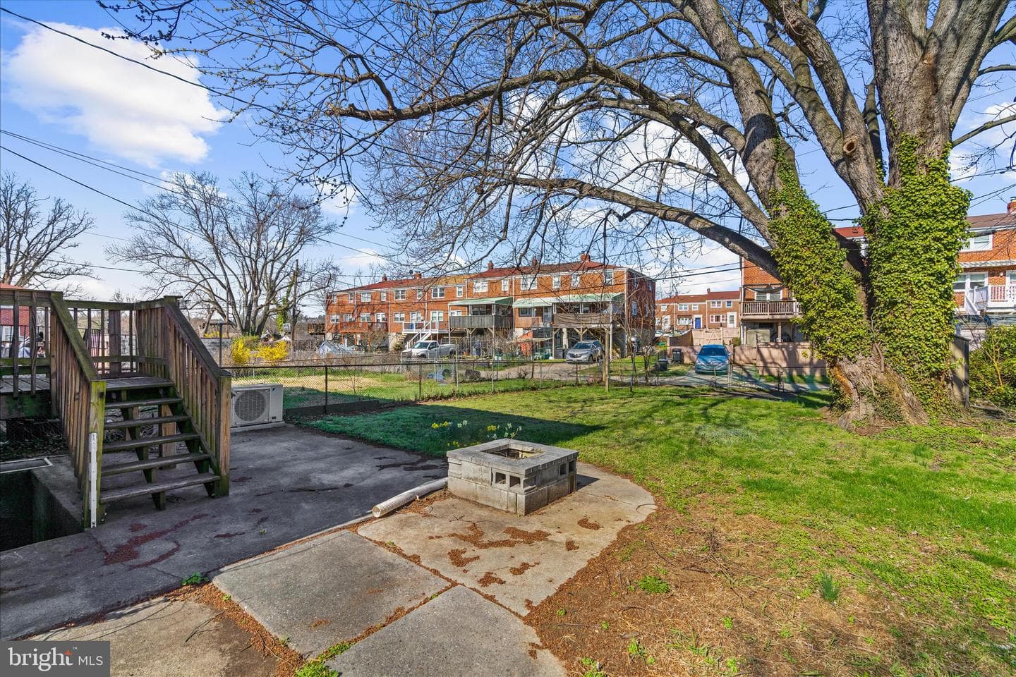 5114 Shelbourne photo 30