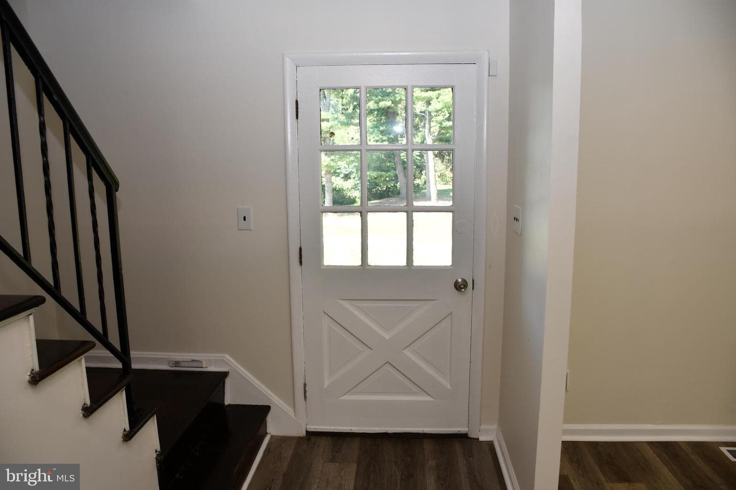 9 Rainbow Court photo 9