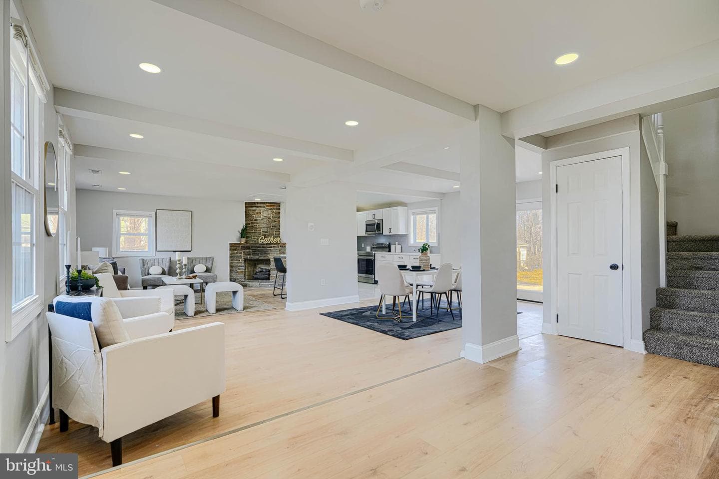 7921 Rolling View Avenue photo 7