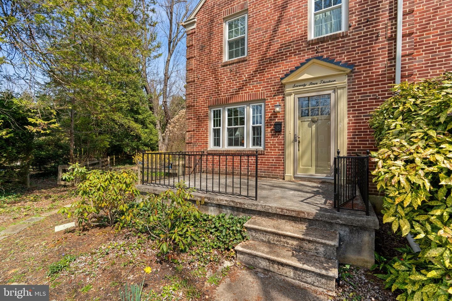 7413 Stanmore Court photo 4