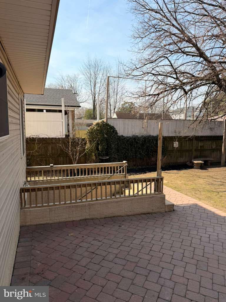 6750 Railway Avenue photo 12
