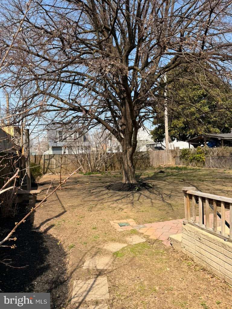 6750 Railway Avenue photo 17