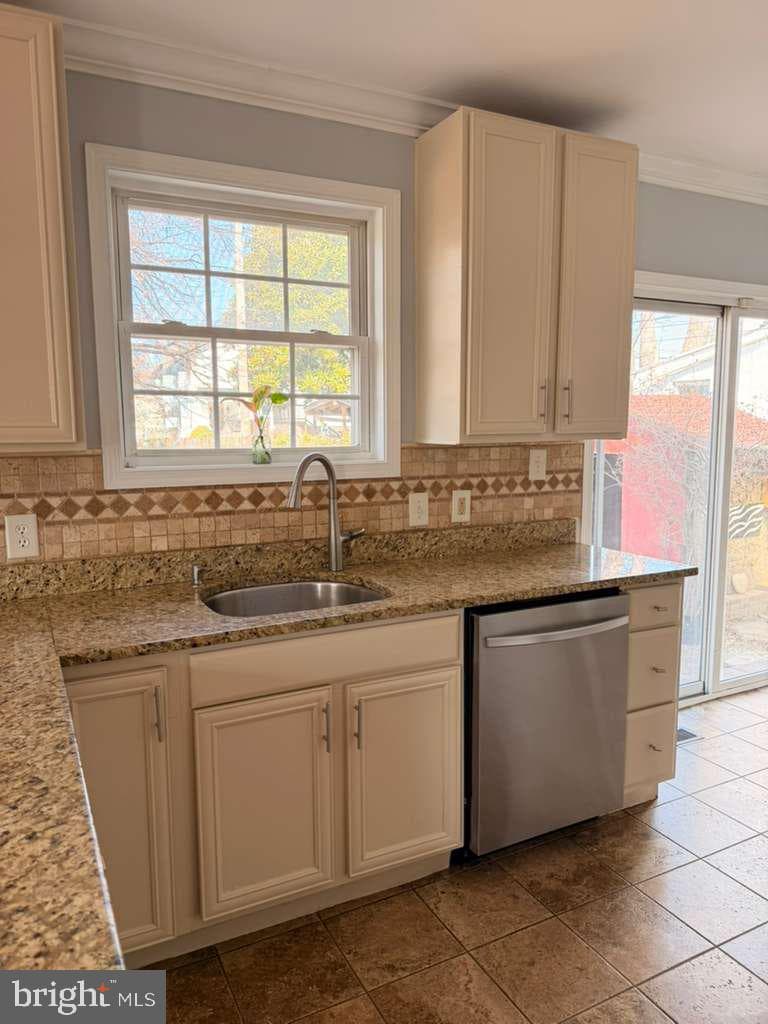 6750 Railway Avenue photo 64