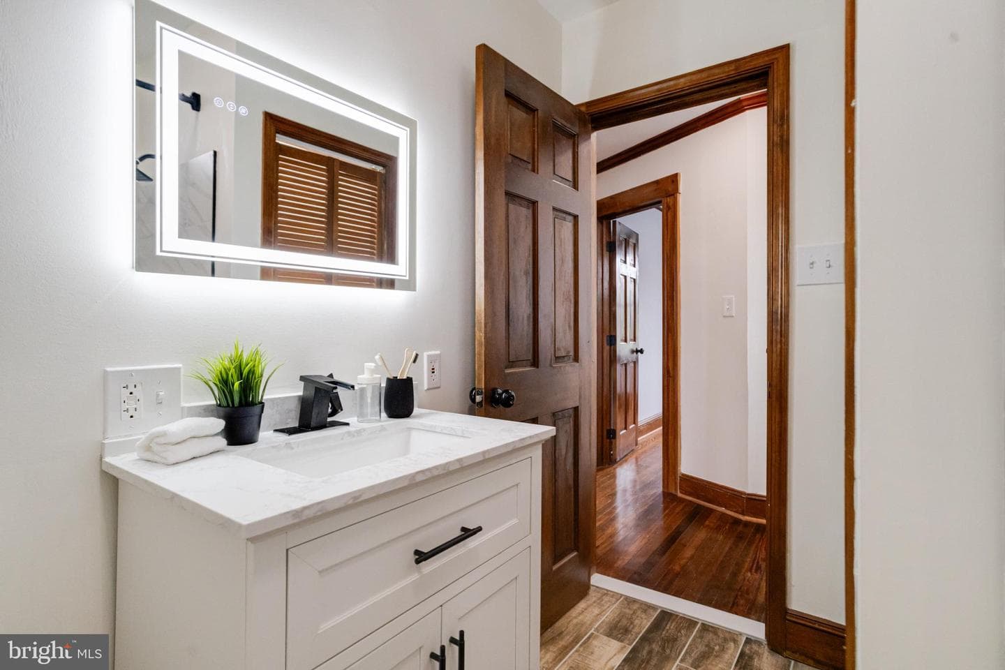 7932 Philadelphia Road photo 28