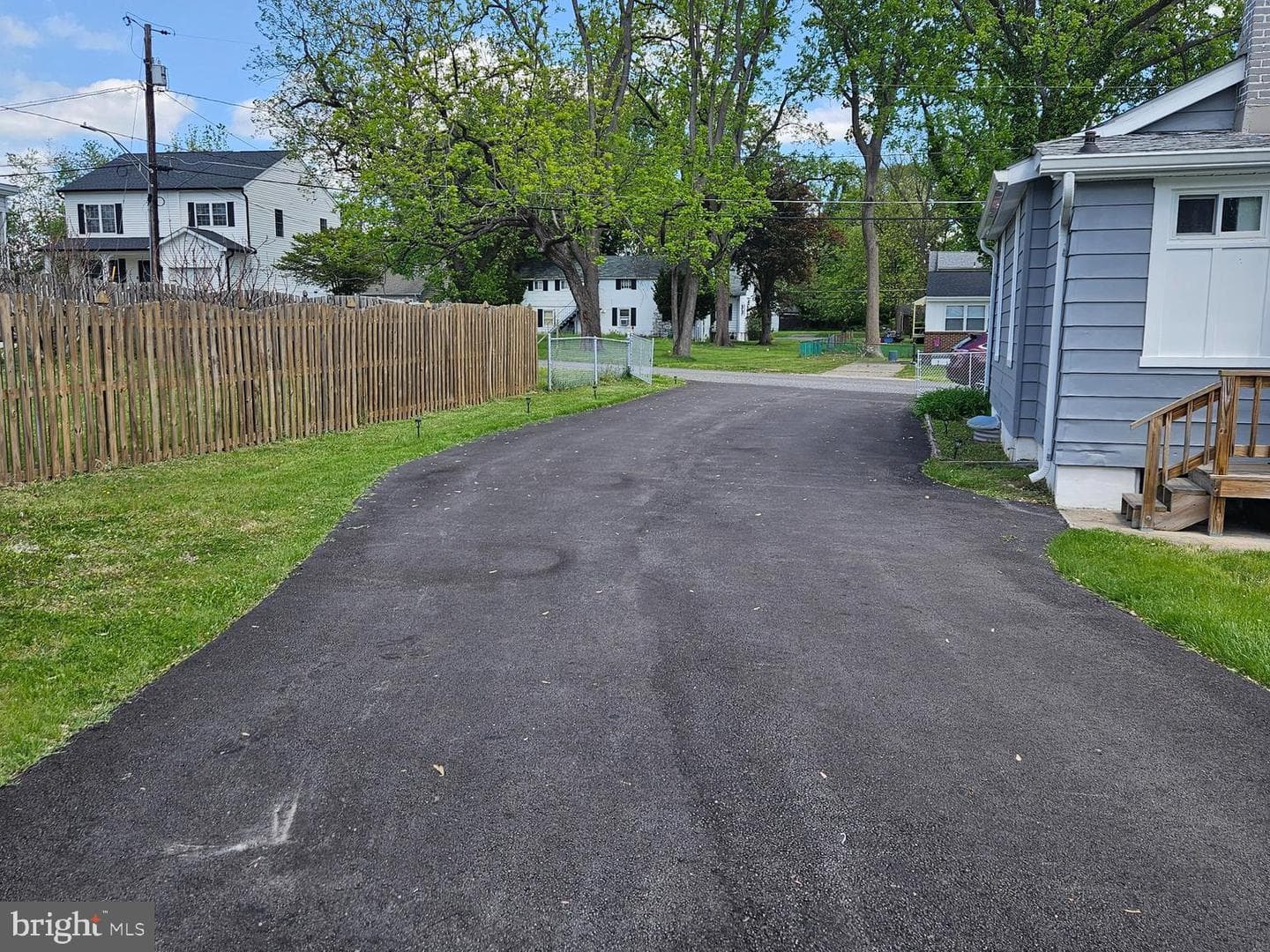 6608 Fairmount Avenue photo 3