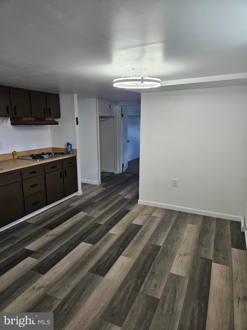 6608 Fairmount Avenue photo 36