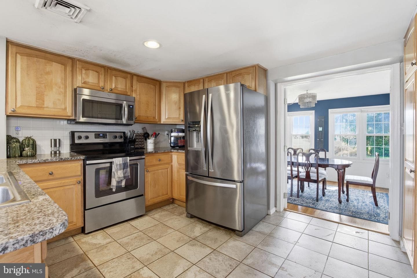 14115 Manor Road photo 6
