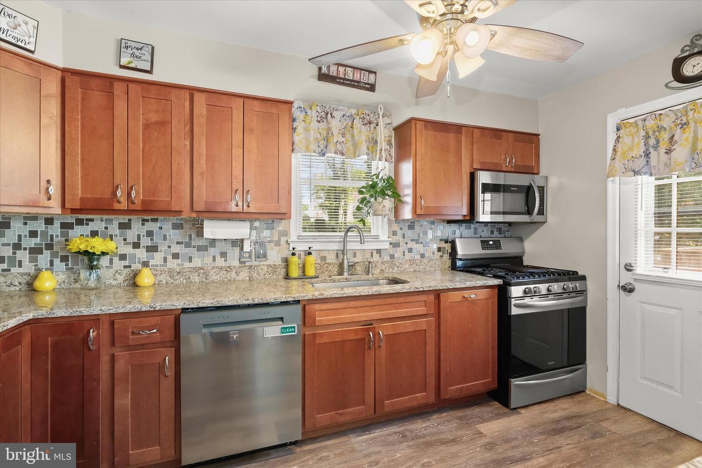 2115 Northland Road photo 13
