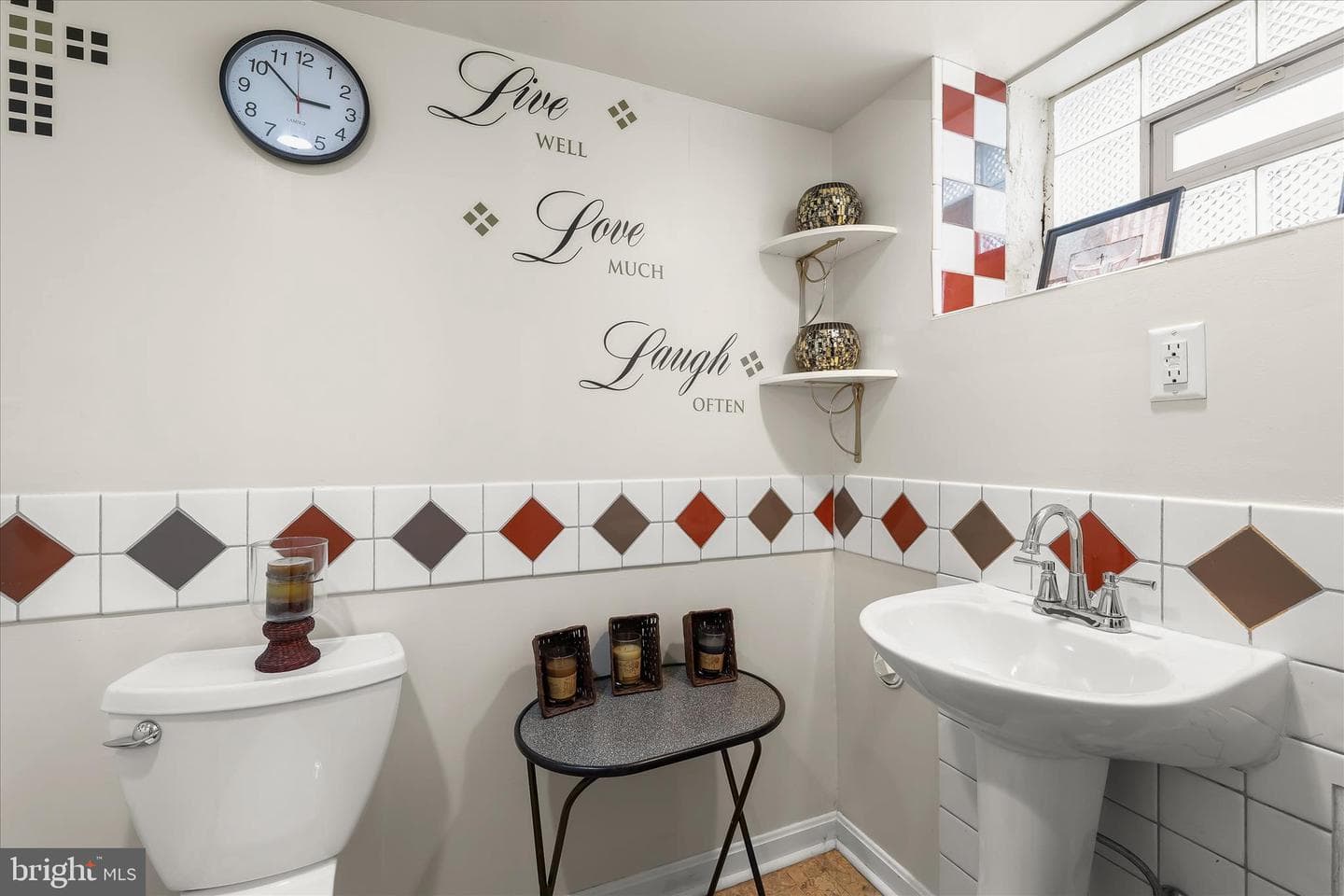 2115 Northland Road photo 33
