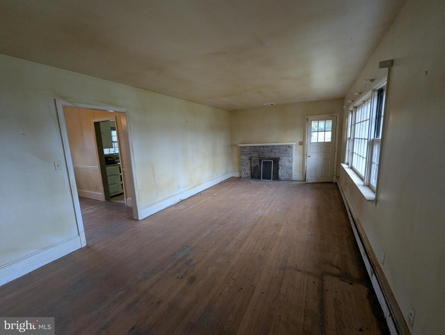 13500 Blenheim Road N photo 4