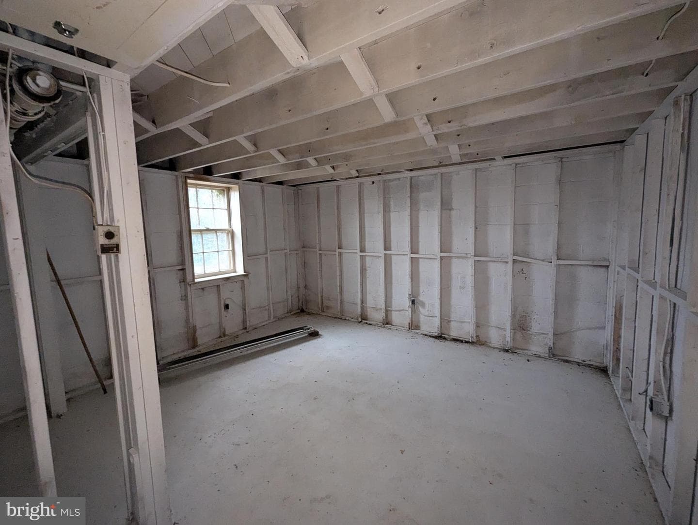 13500 Blenheim Road N photo 9