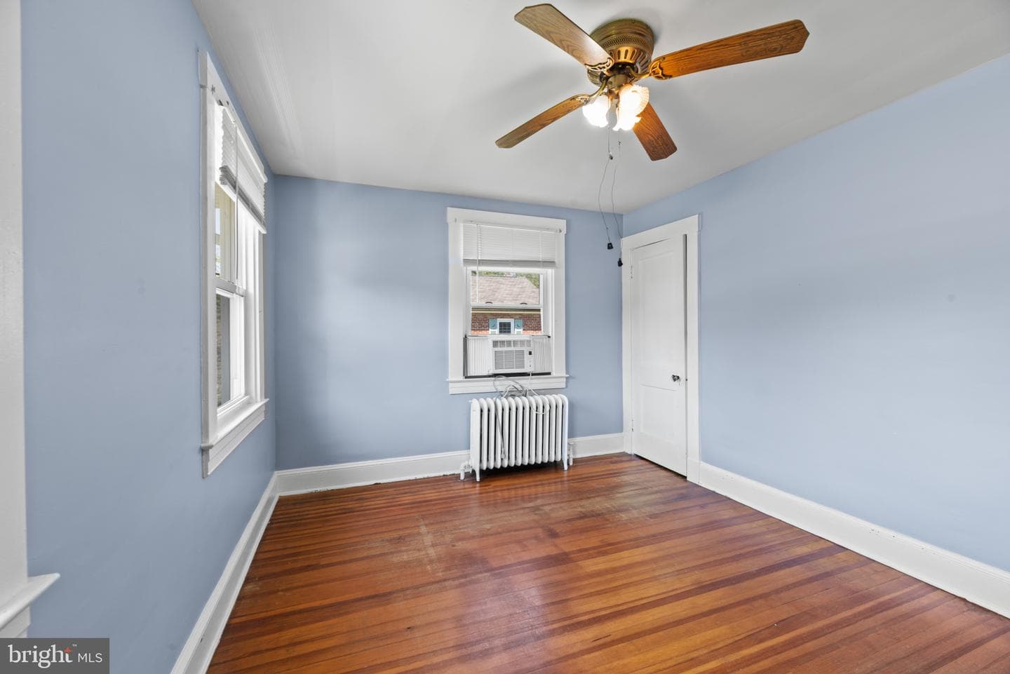 115 Hilton Avenue photo 20