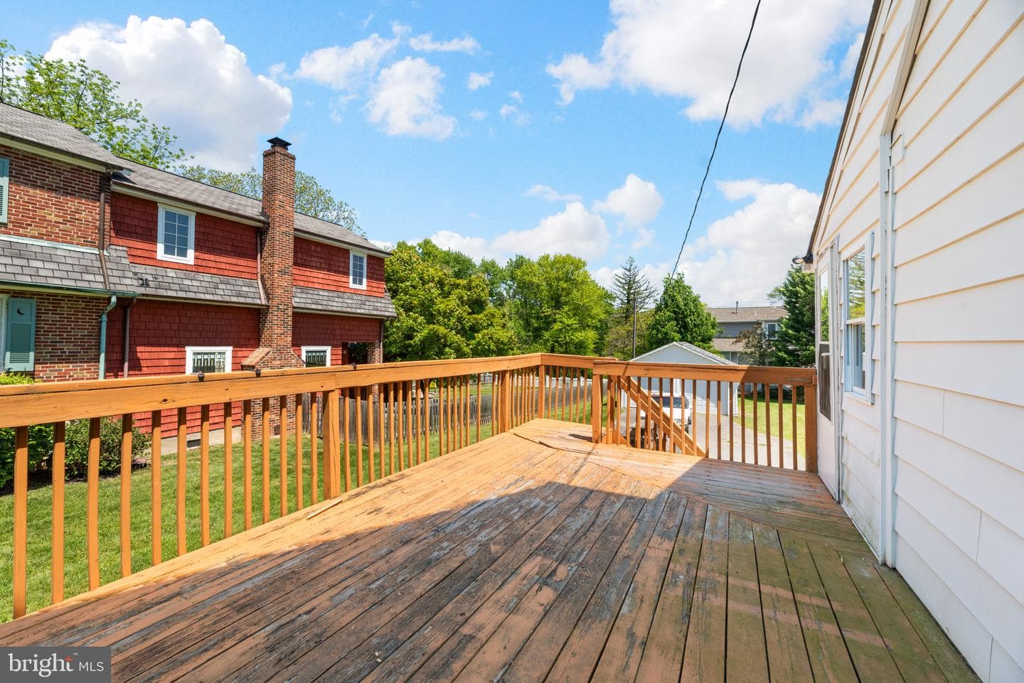 115 Hilton Avenue photo 31