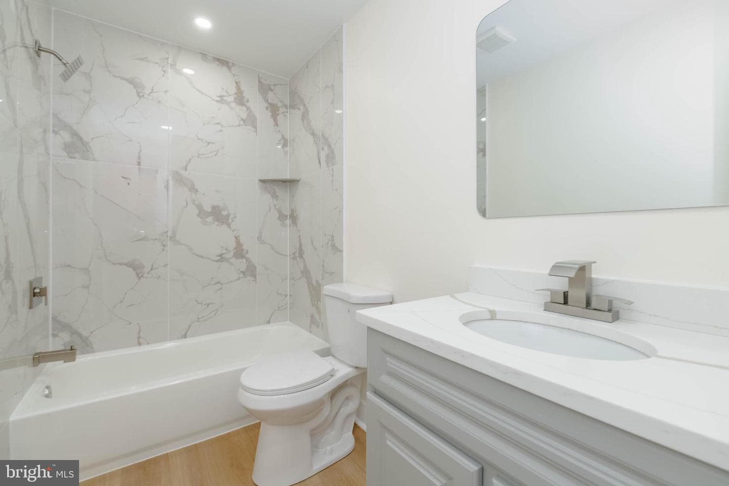 27 Cornbury Court photo 19
