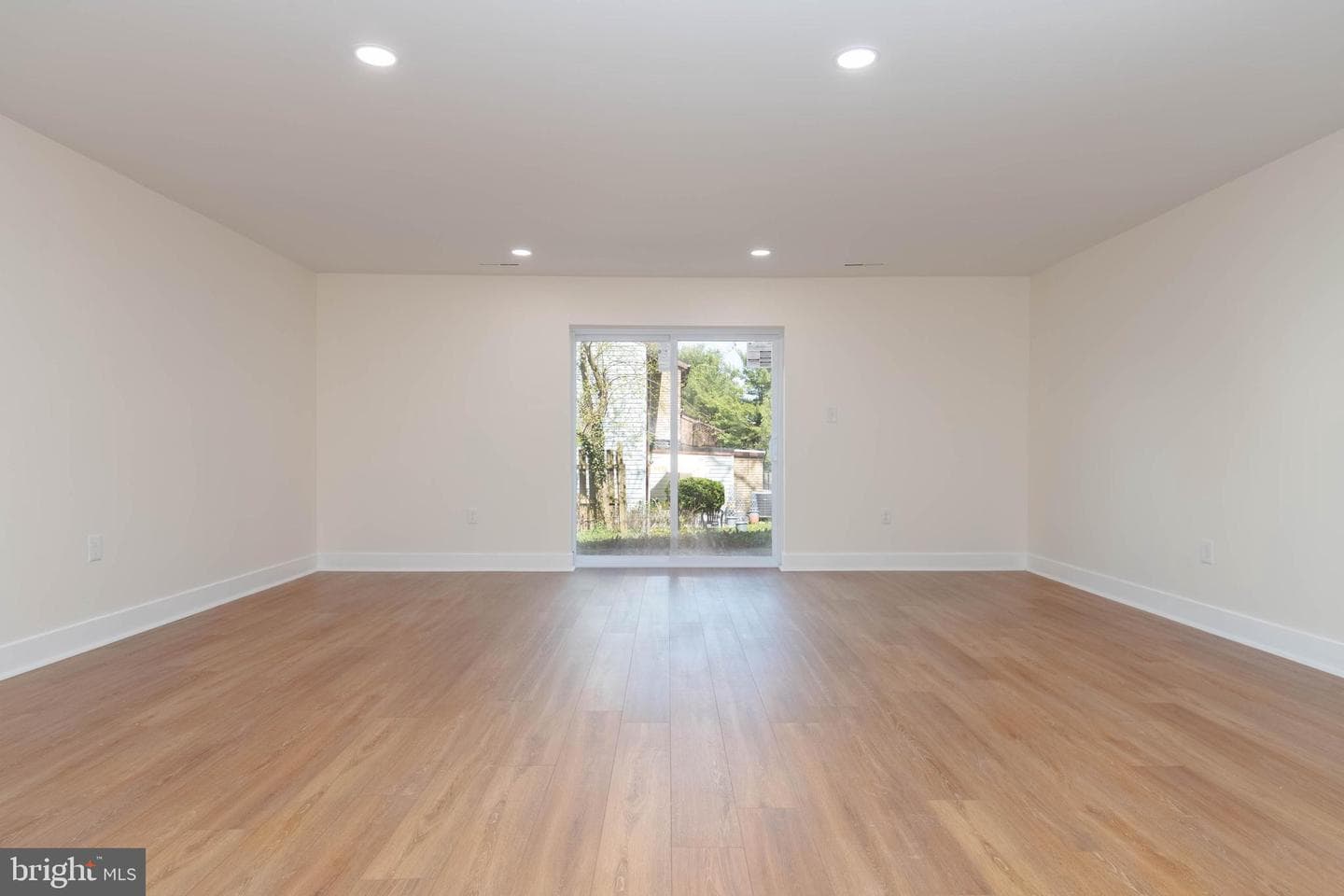 27 Cornbury Court photo 26