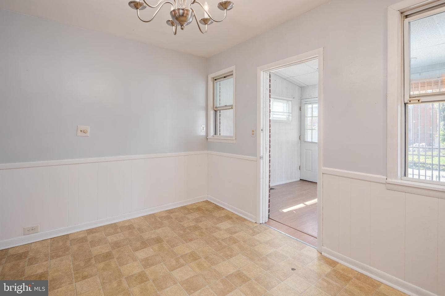 8546 Oakleigh Road photo 12