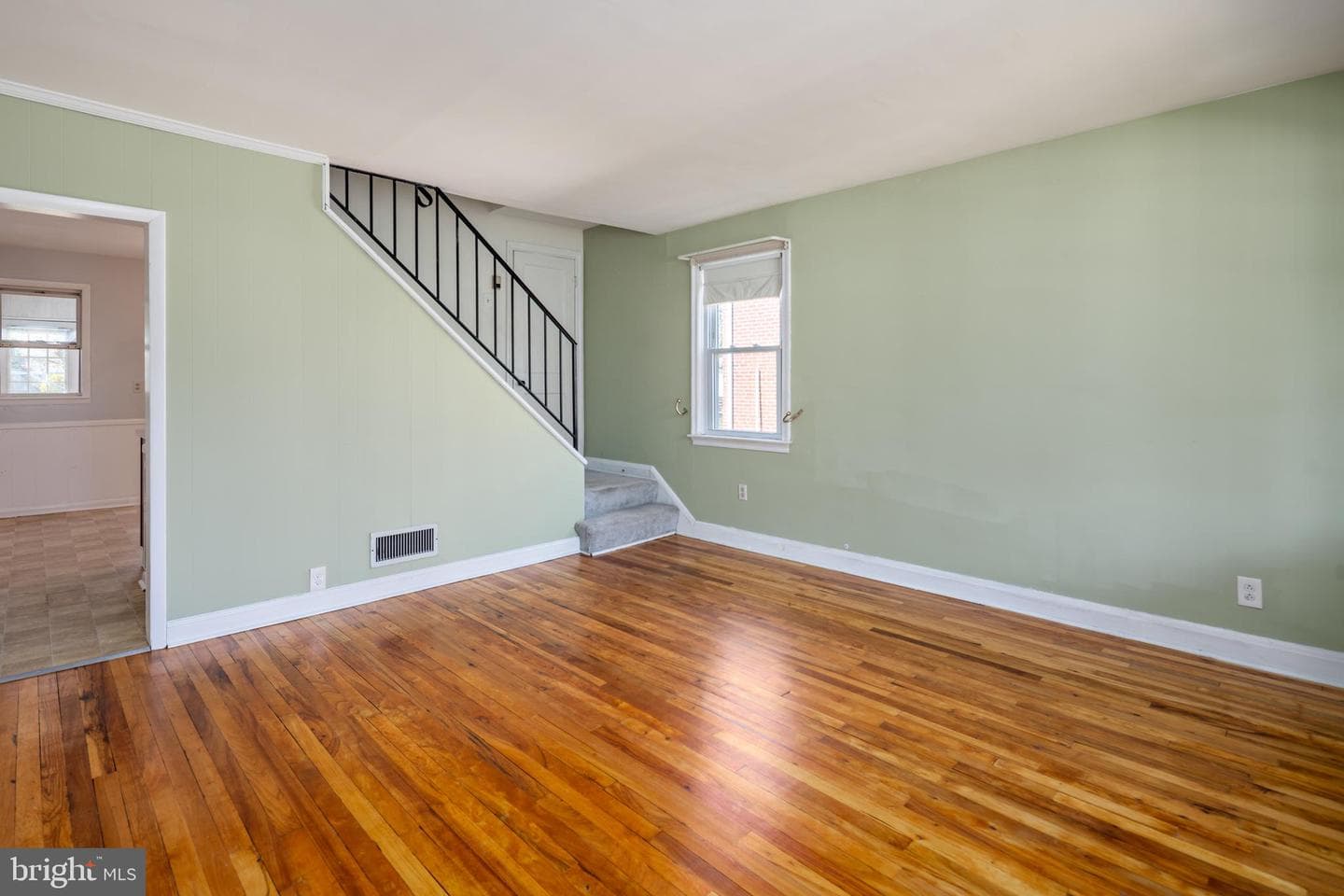 8546 Oakleigh Road photo 5