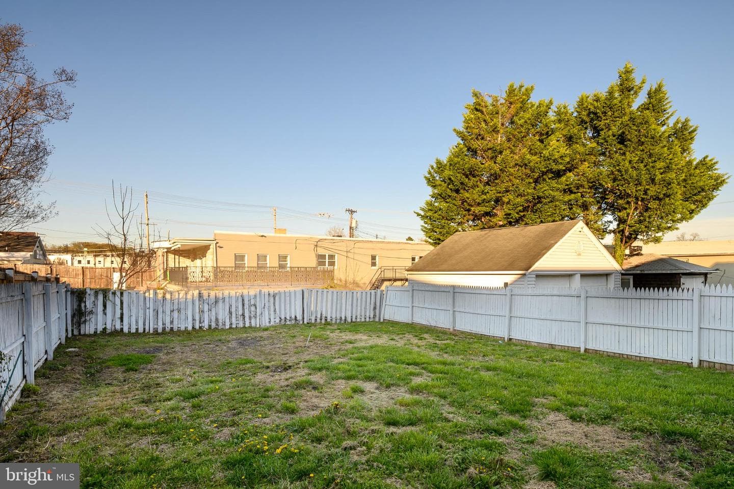 1326 Stevens Avenue photo 38