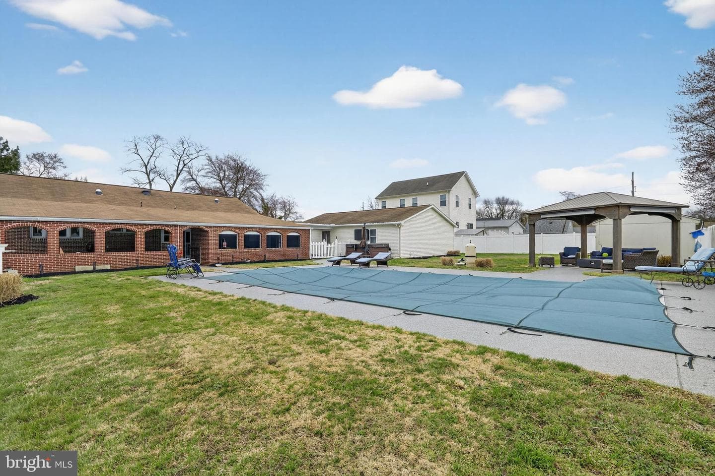 804 Pineview Place photo 18