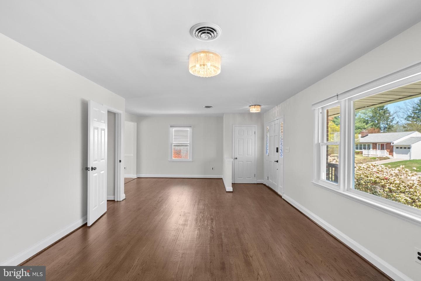 1309 Highland Drive photo 8