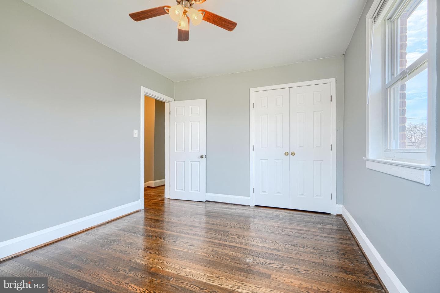 2504 Liberty Parkway photo 11