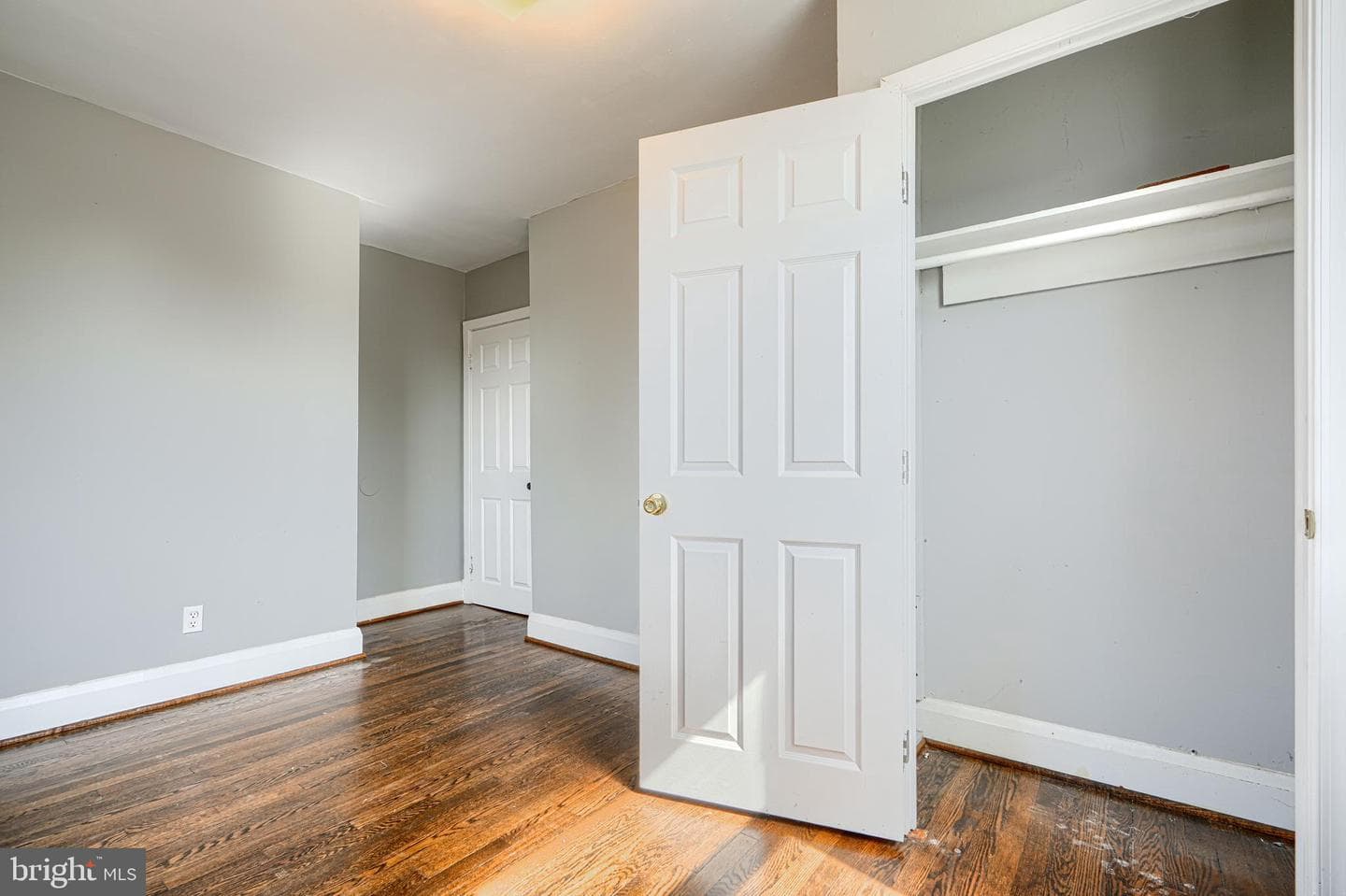 2504 Liberty Parkway photo 18