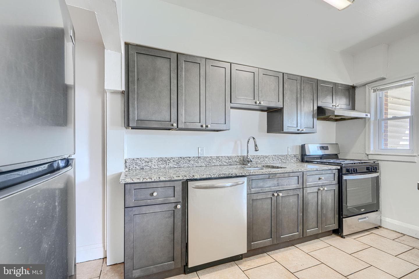 2504 Liberty Parkway photo 6