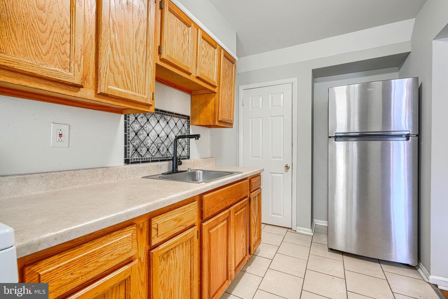 2073 Jasmine Road photo 11