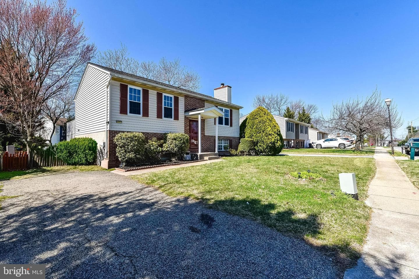 5522 Mccormick Avenue photo 4