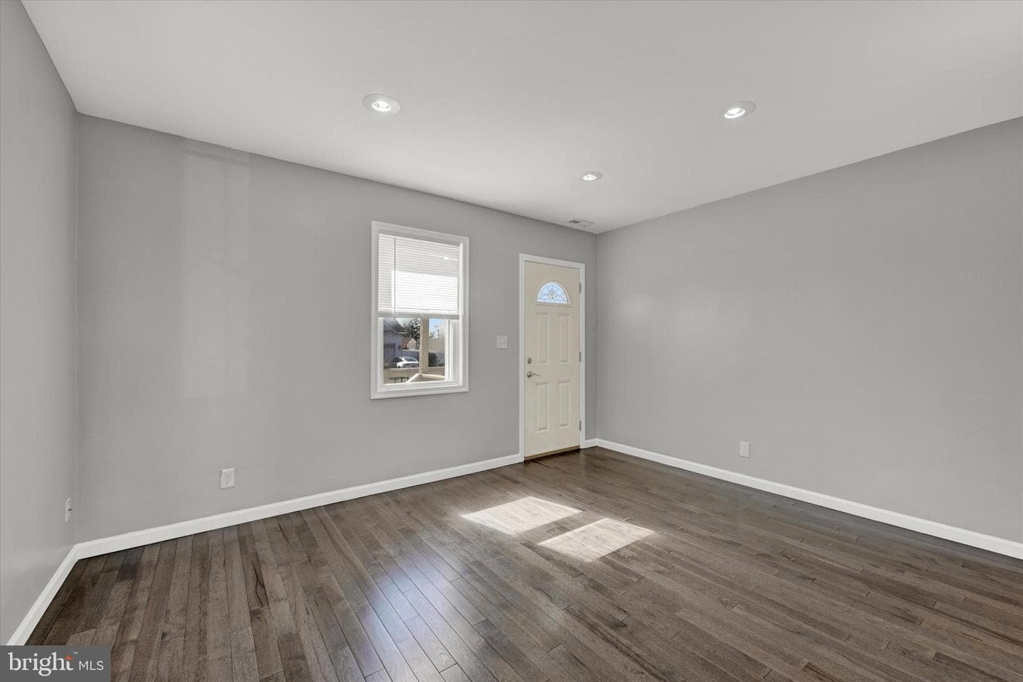 4604 Ridge Road photo 5