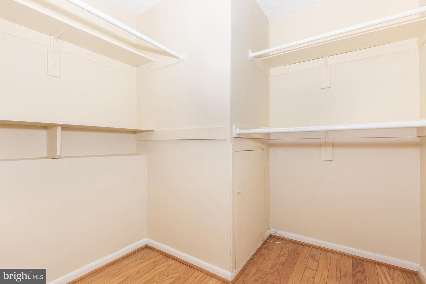 12360 Greenspring Avenue photo 29
