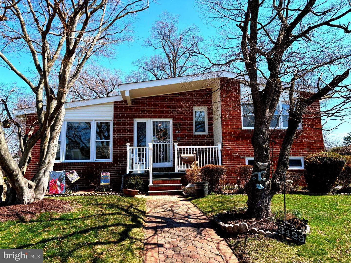 3429 Edcrest Road
