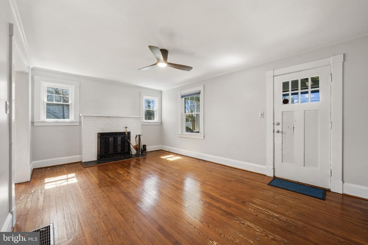 604 College Avenue photo 12