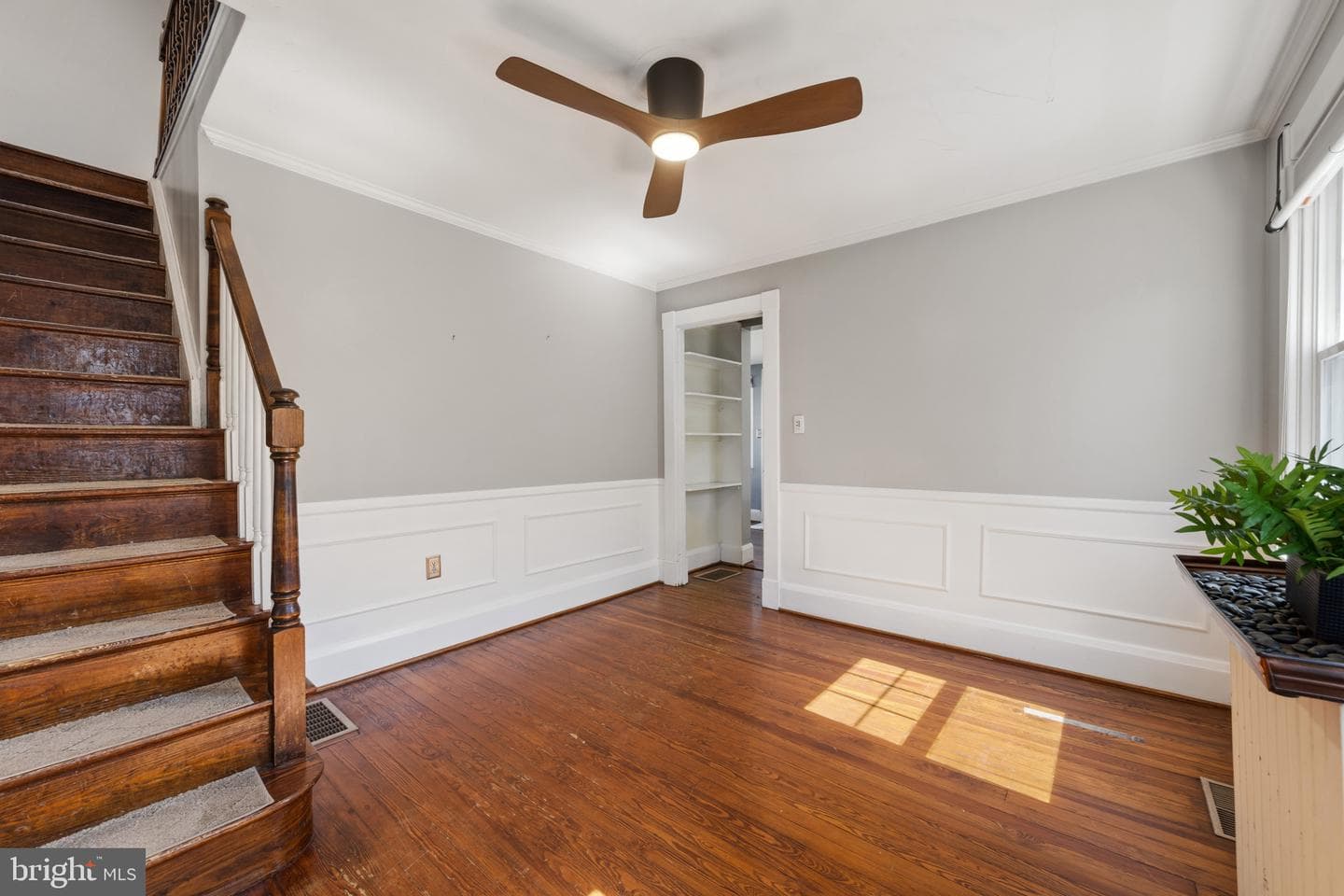 604 College Avenue photo 13