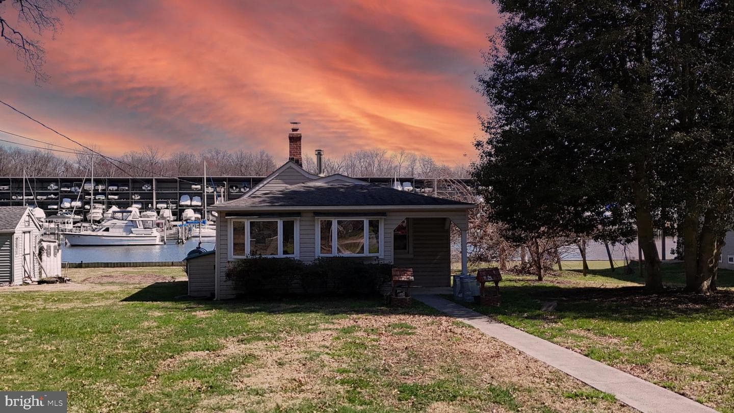 109 Hughes Shore Road photo 40