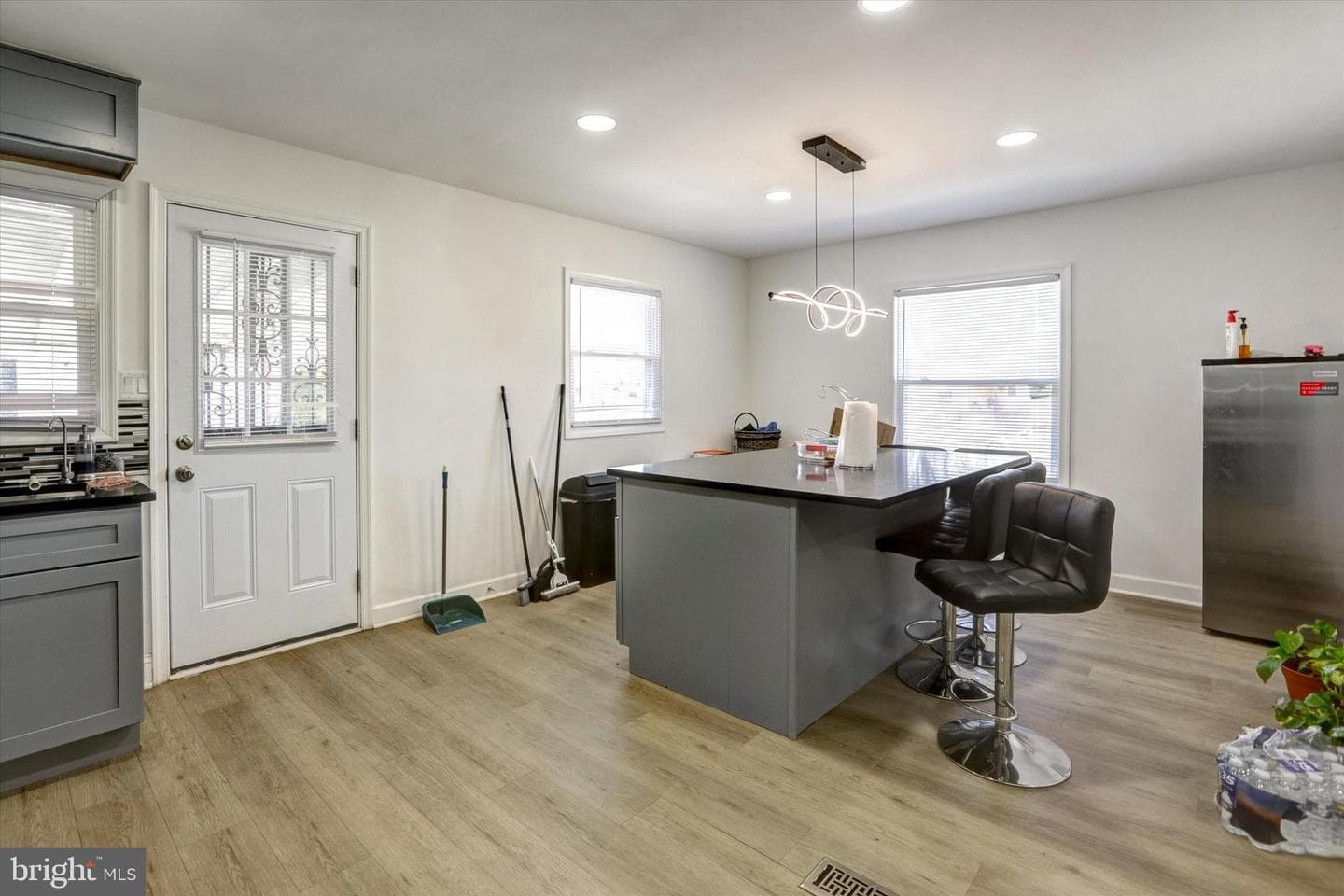 3405 Washington Avenue photo 11