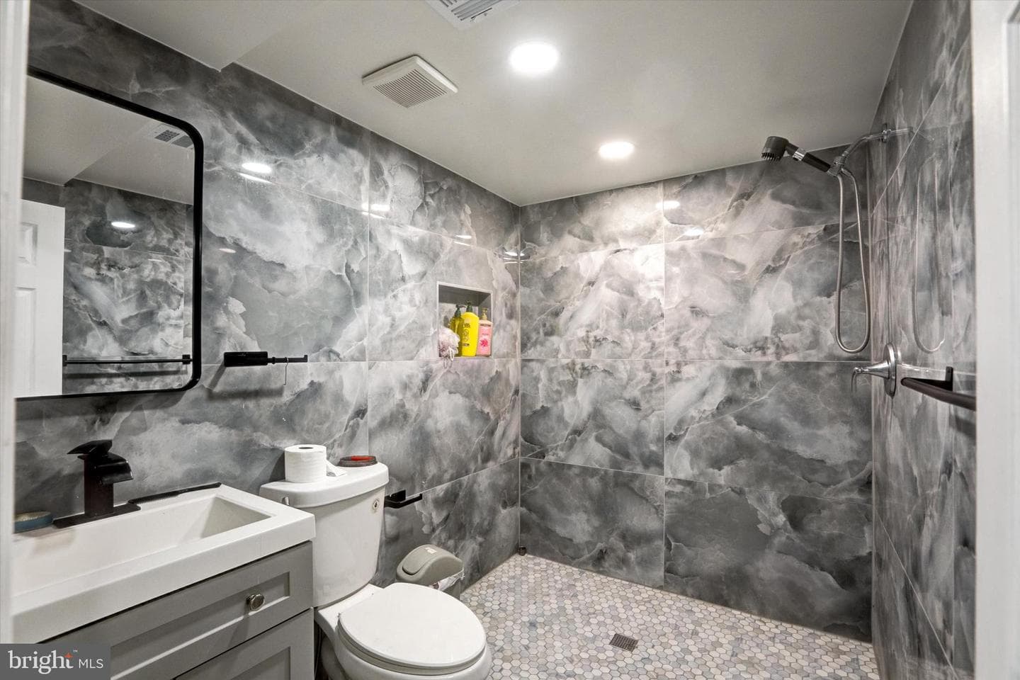 3405 Washington Avenue photo 40