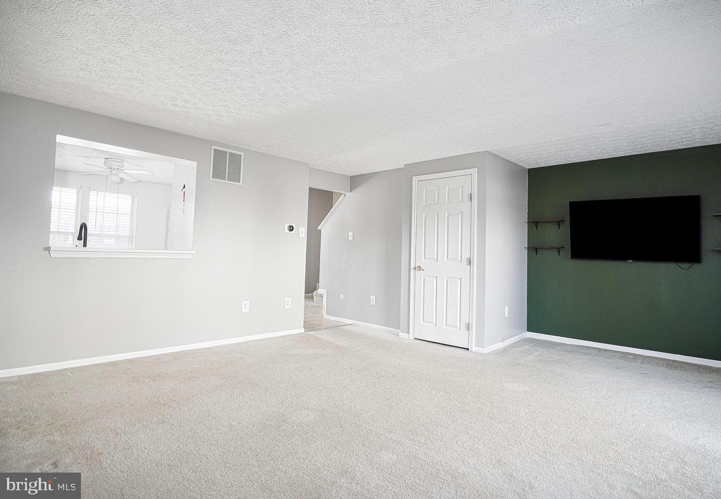 3702 Timahoe Circle photo 4
