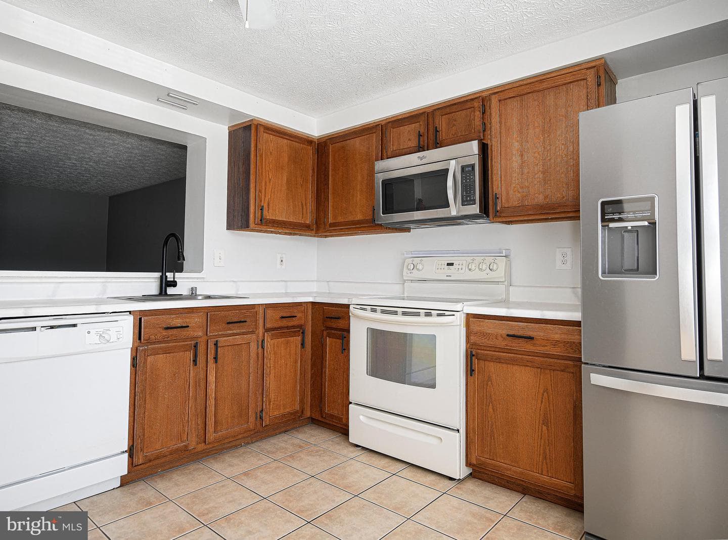 3702 Timahoe Circle photo 5