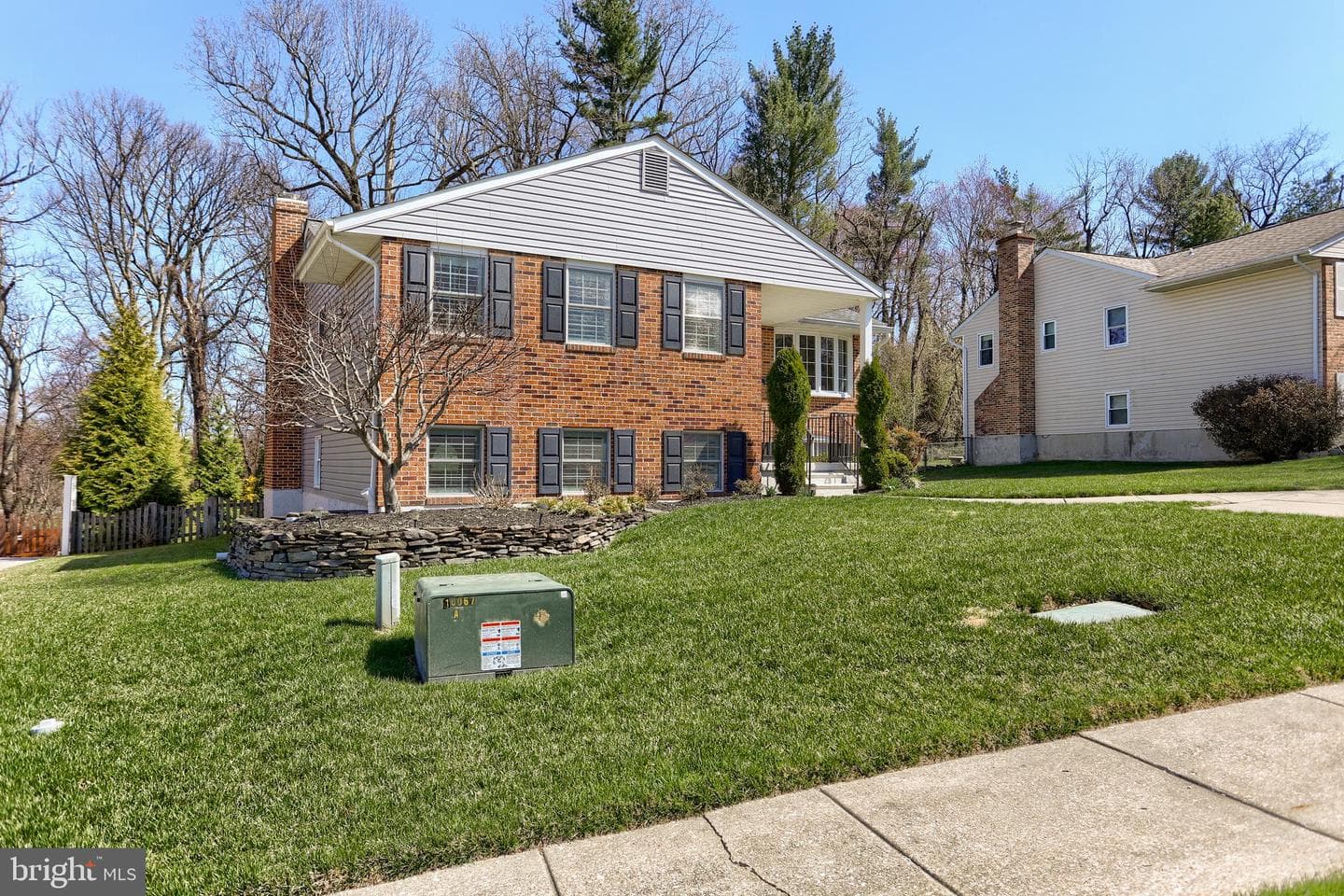 9 Tyburn Court photo 4