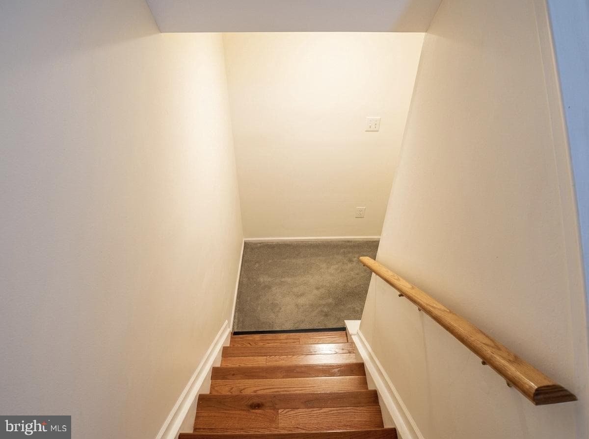9311 Hines Estates Drive photo 16