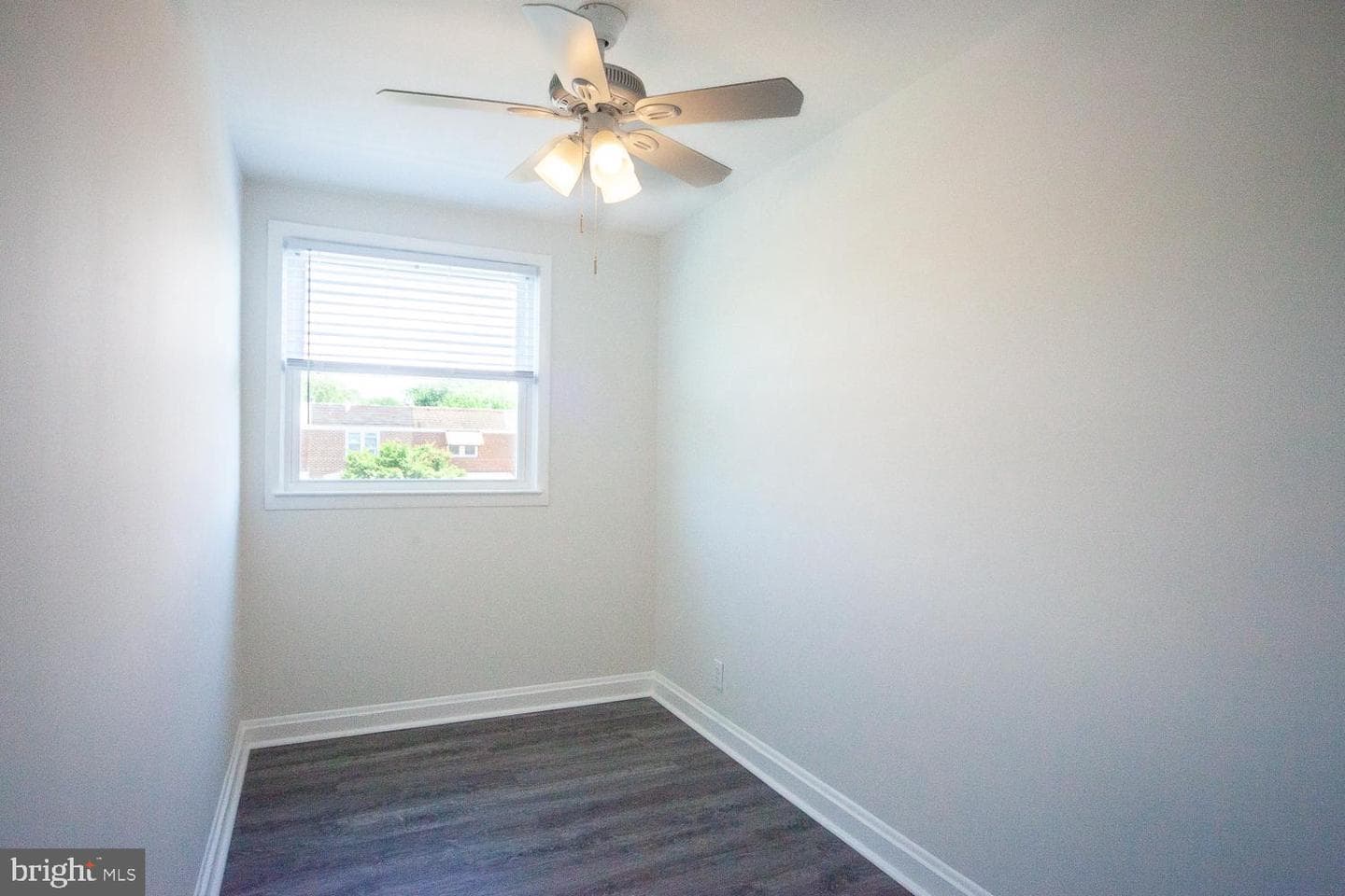 2215 Searles Rd photo 17