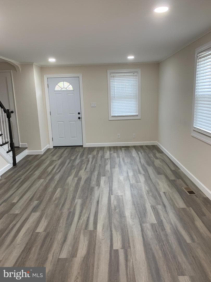 302 Endsleigh Avenue photo 4